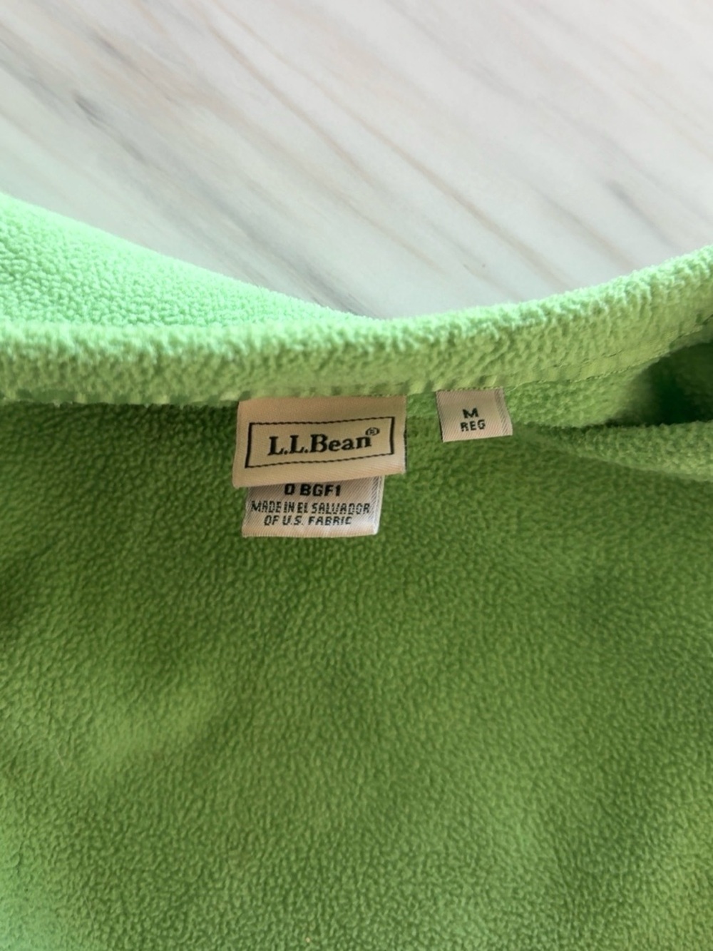 L.L. BEAN V-NECK FLEECE PULLOVER SIZE M - Picture 4 of 6